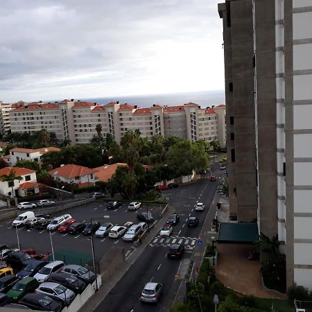 Elegant Apartment With Sea Views By Trip2Portugal ฟุงชาล ภายนอก รูปภาพ